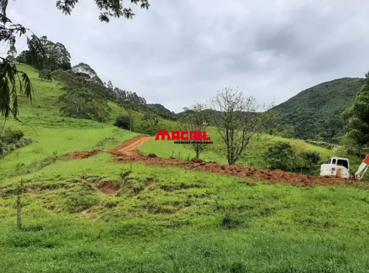 Terreno de 20 mil m² em São Francisco Xavier Bairro Santa Barbara - Foto 2