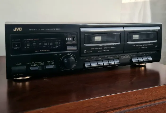 Toca discos kennywood tangencial modelo p 83(made in Japan