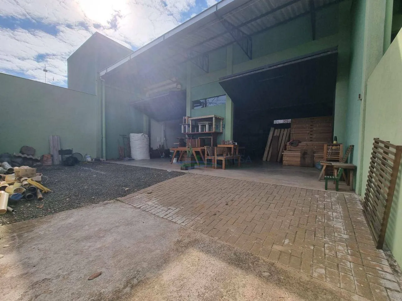 Barracão para alugar, 300 m² por R$ 7.529,16/mês - Antares - Londrina/PR