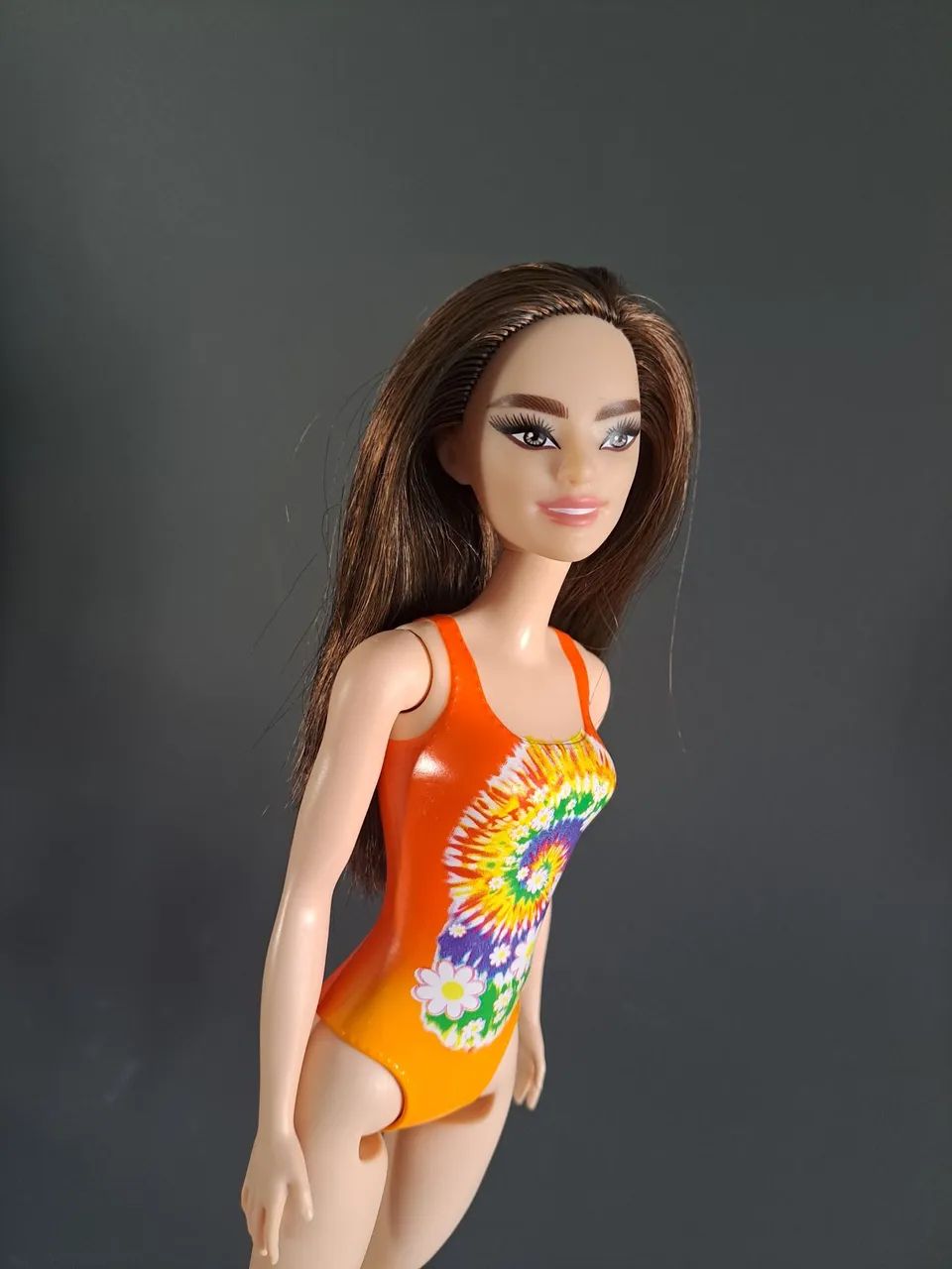 Boneca Barbie Verão com Roupa de Banho - Foto 4