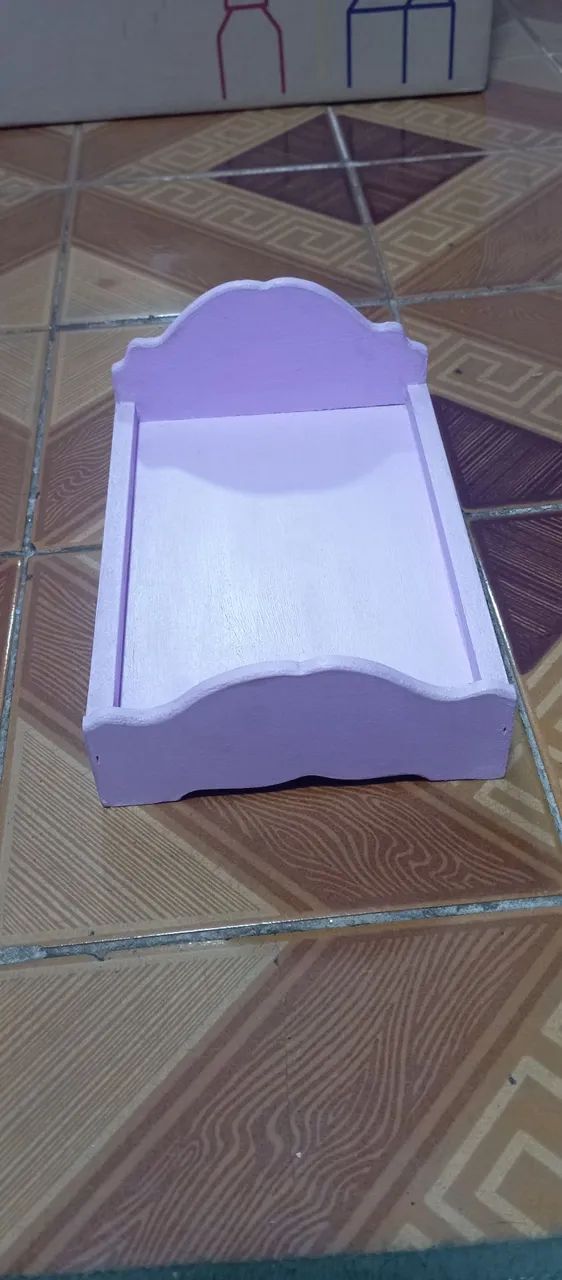 Caminha de madeira para bonecas com enxoval  - Foto 5