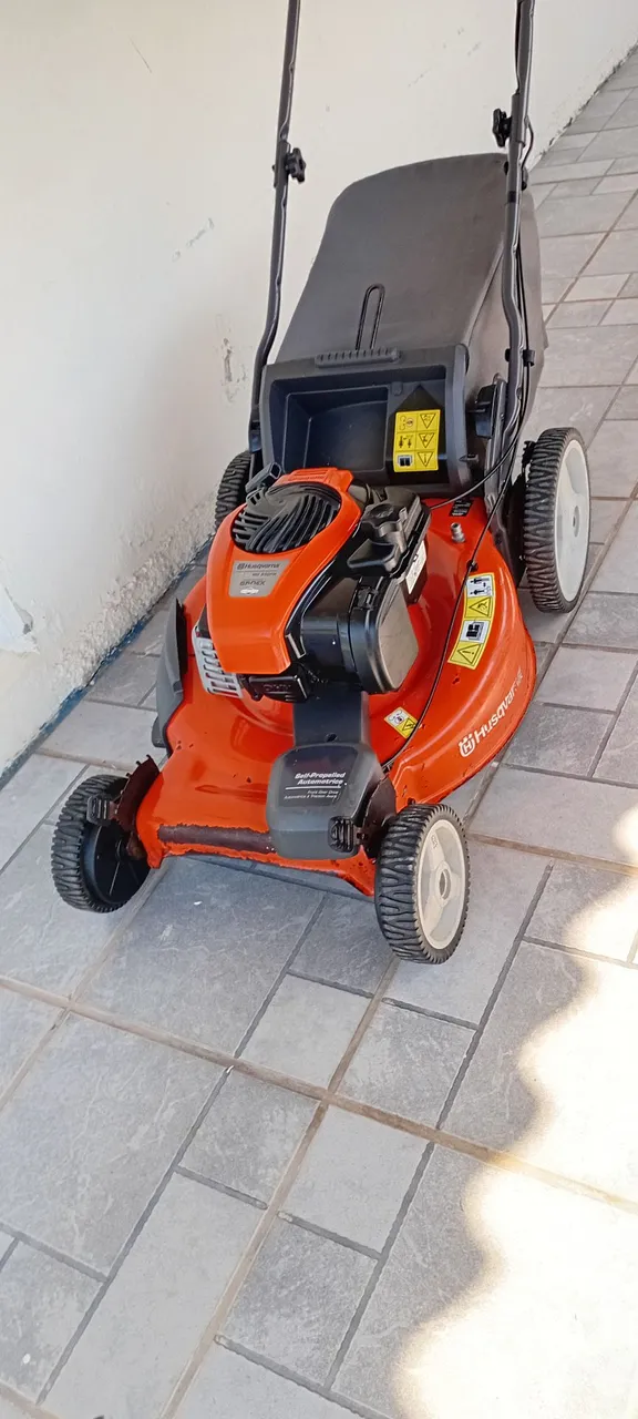 Cortador de Grama Husqvarna