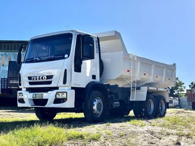 IVECO/TECTOR 240E22 6x2 - 2014/2014