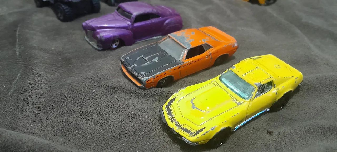 Lote carrinhos Hot wheels  - Foto 2