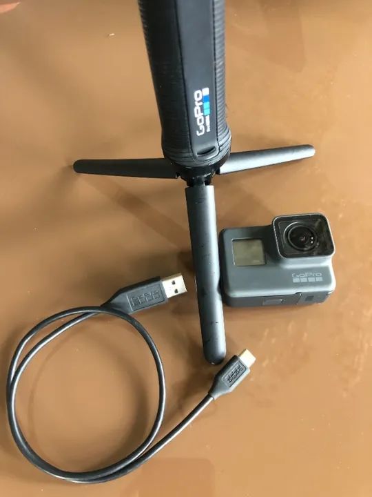 Câmera GoPro Hero 5 Black com 3-Way (Bastão de Selfie) - Foto 5