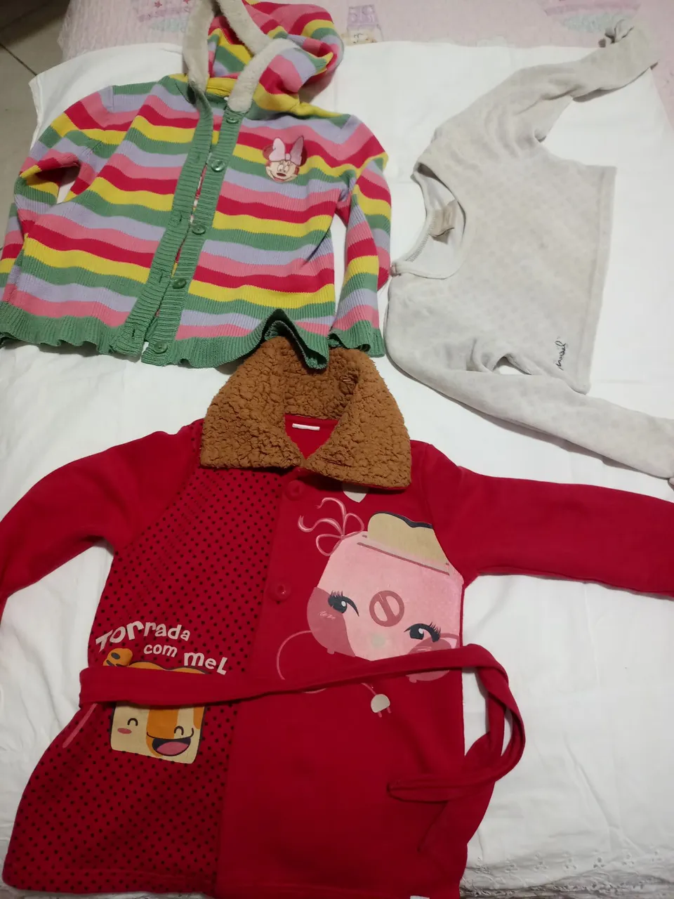 Lotes de roupas infantis - Casacos e blusa