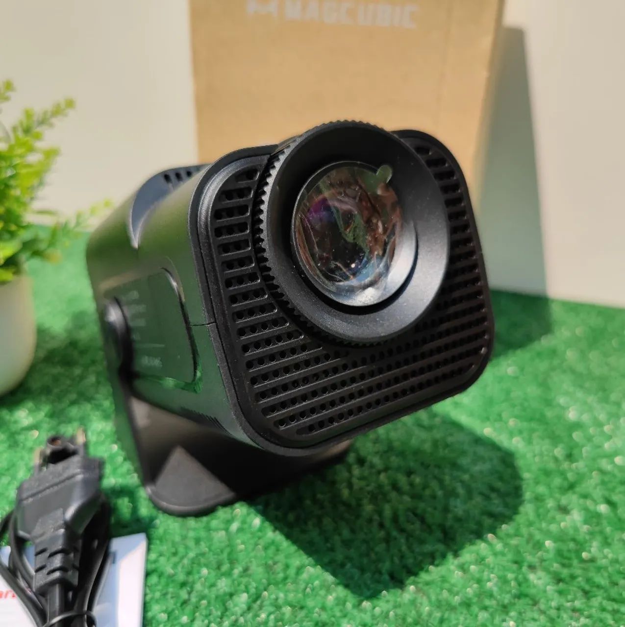 Smart Projetor Magcubic Hy320 Mini portátil Wi-fi - Foto 2