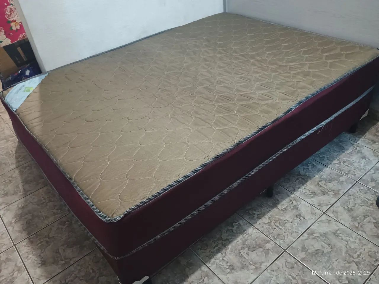 Cama Box de casal em Perfeito estado  - Foto 2