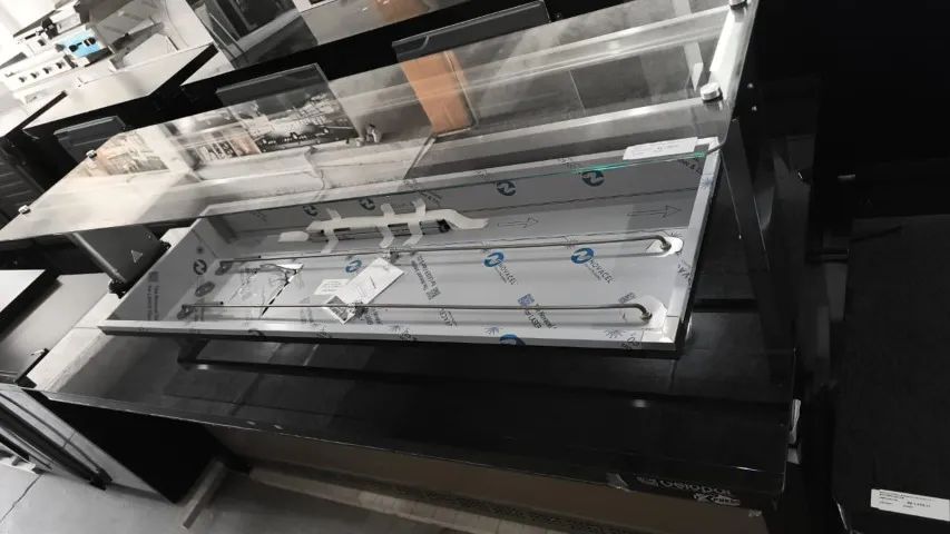 Buffet Aquecido 2M sem cubas, preto  - Foto 2