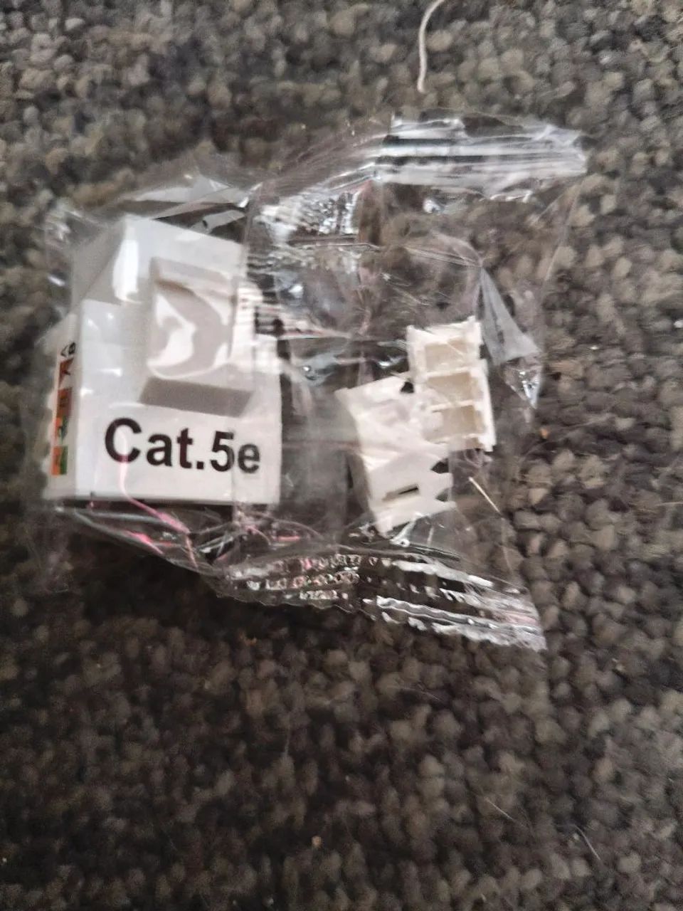 Conector fêmea Rj45utp keystone cat5e branco  - Foto 4