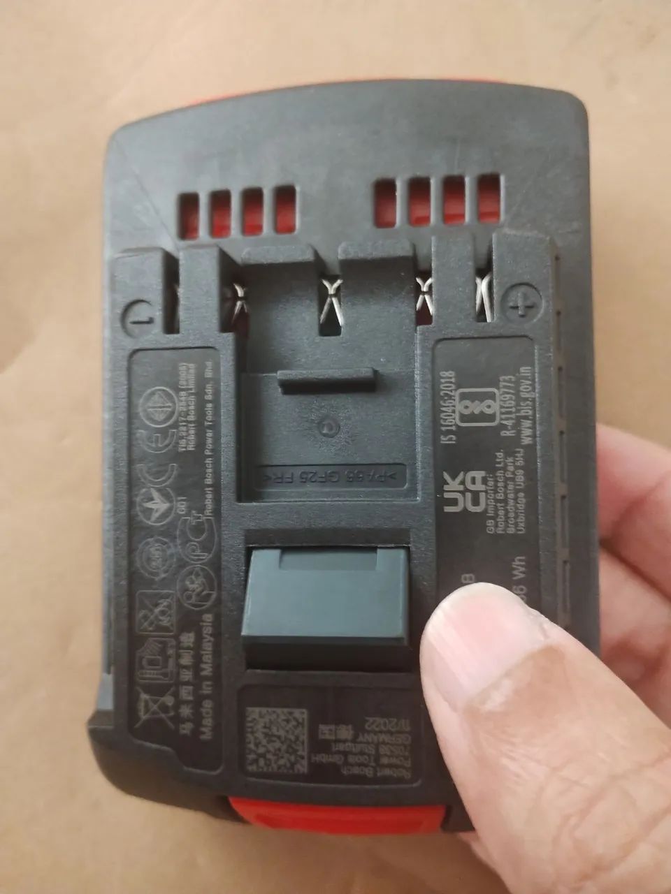Bateria Bosch 18V 2.0Ah Li-Ion NOVA FAÇO ENTREGAS  - Foto 4