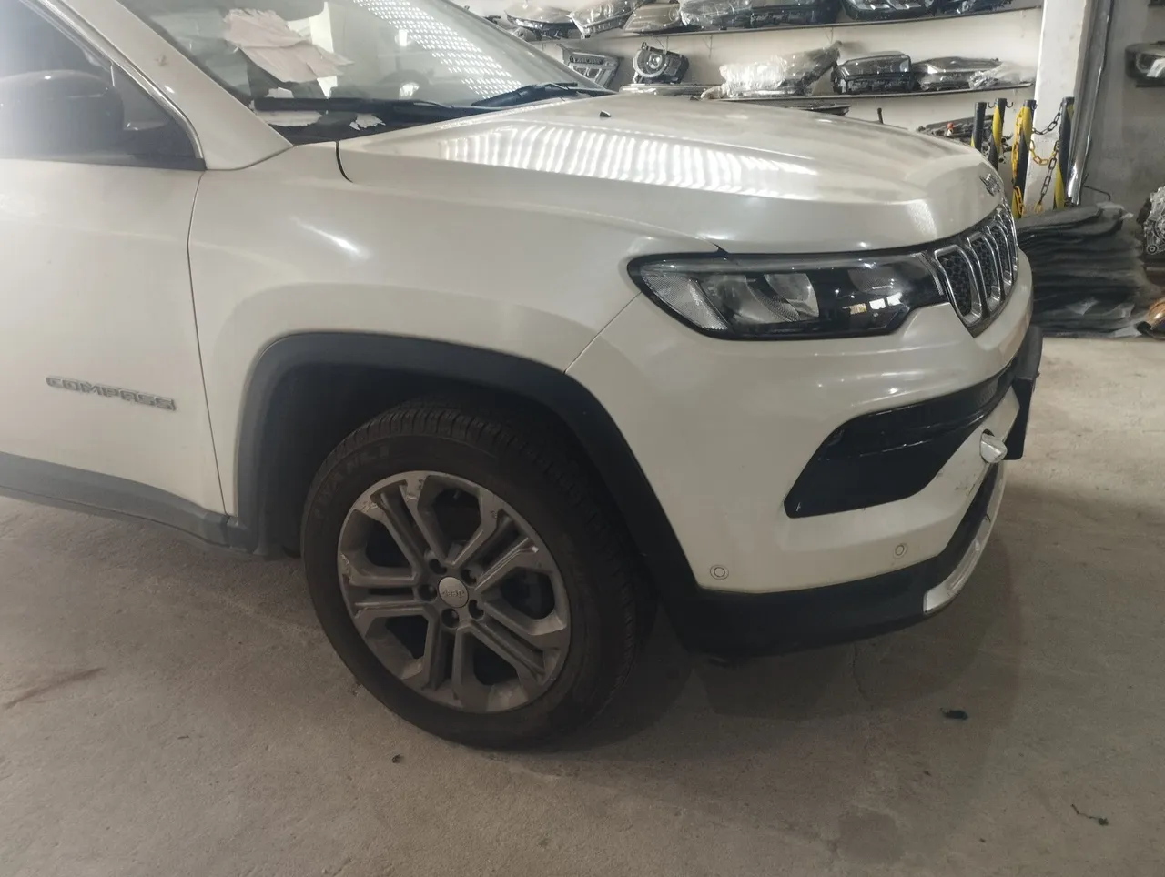Sucata pr retirada de peças Jeep Compass - Branco 2022 flex 2.0 com baixa e nota fiscal.