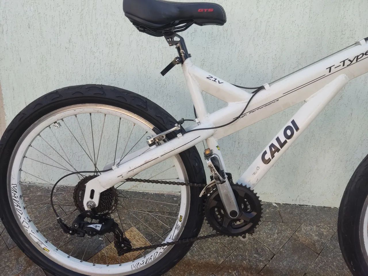 Bicicleta Caloi T-Type 21V Aro 26 Shimano  - Foto 4