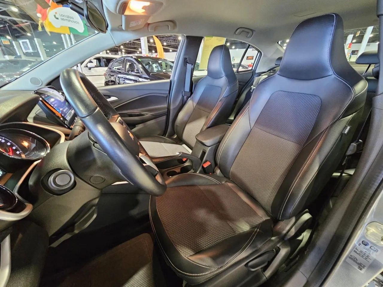 Chevrolet Onix Hatch LTZ 1.0 12V TB Flex Aut. 5P 2025 - Foto 7
