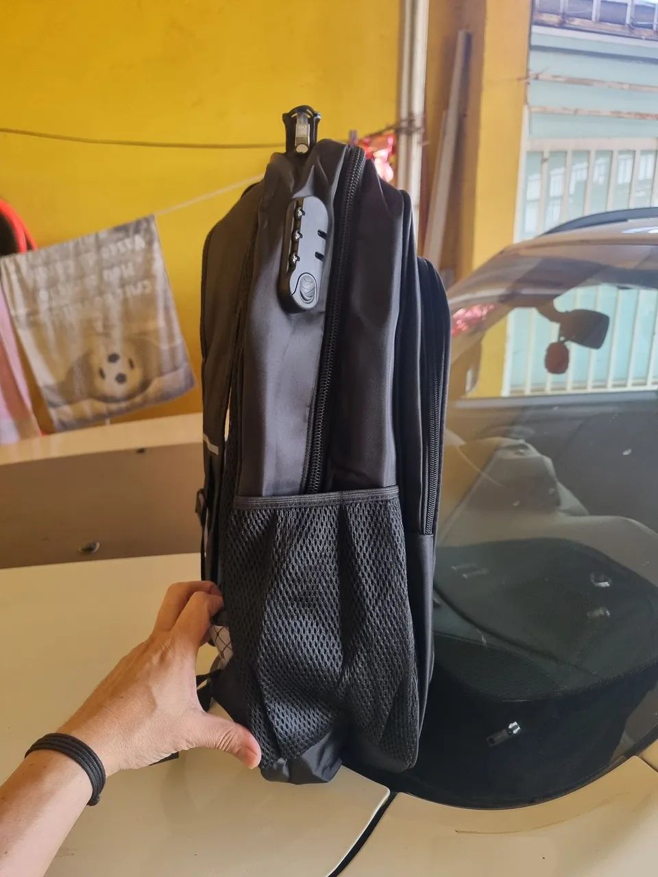 Mochila nova (Troco por carregador Samsung de 45W / Aceito cartão) - Foto 2