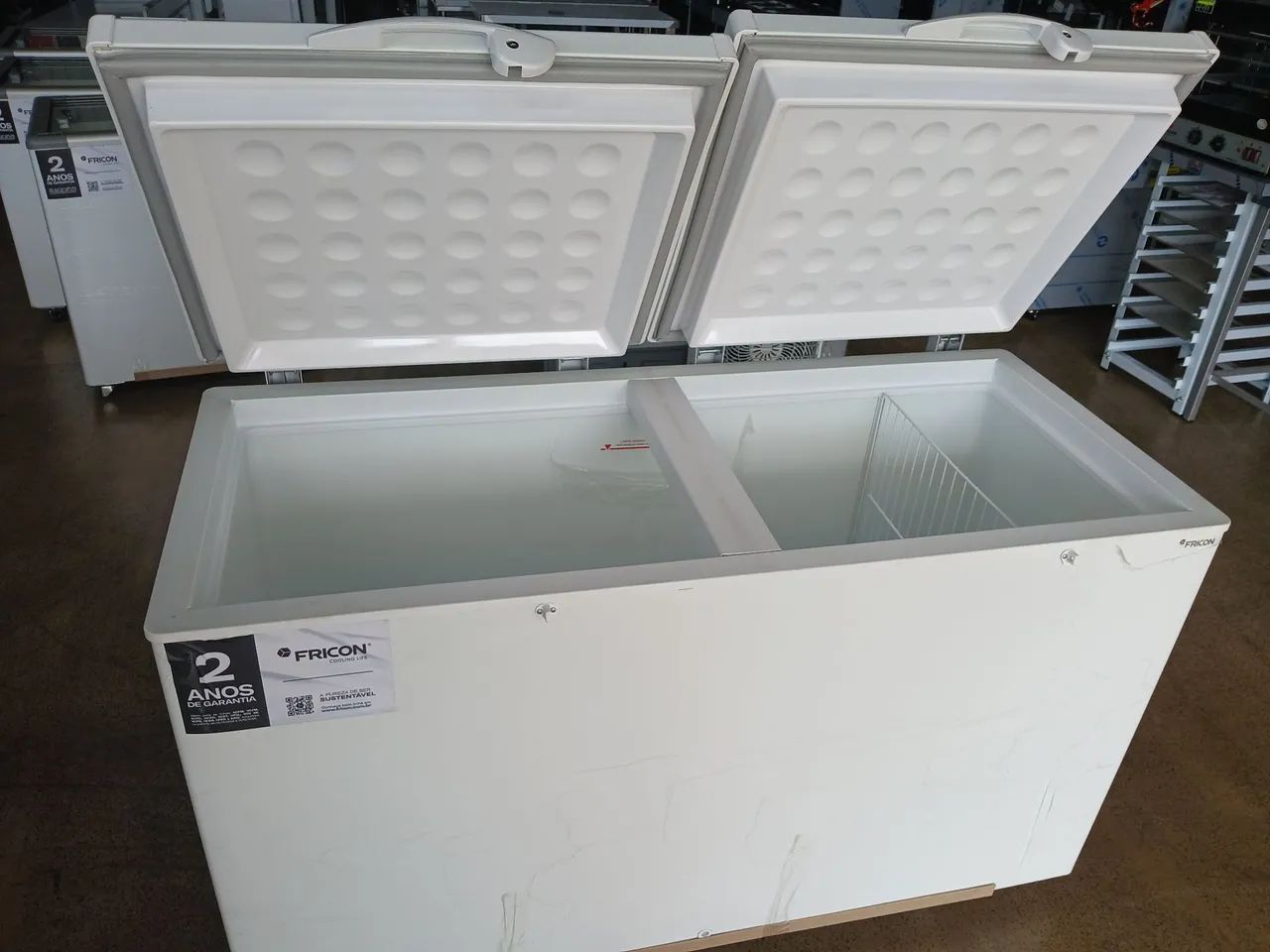Freezer Horizontal 503 Litros Tampa Cega - Fricon - Foto 2