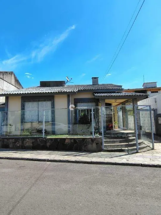 Casa para Locação - Localização Privilegiada e Ampla Estrutura