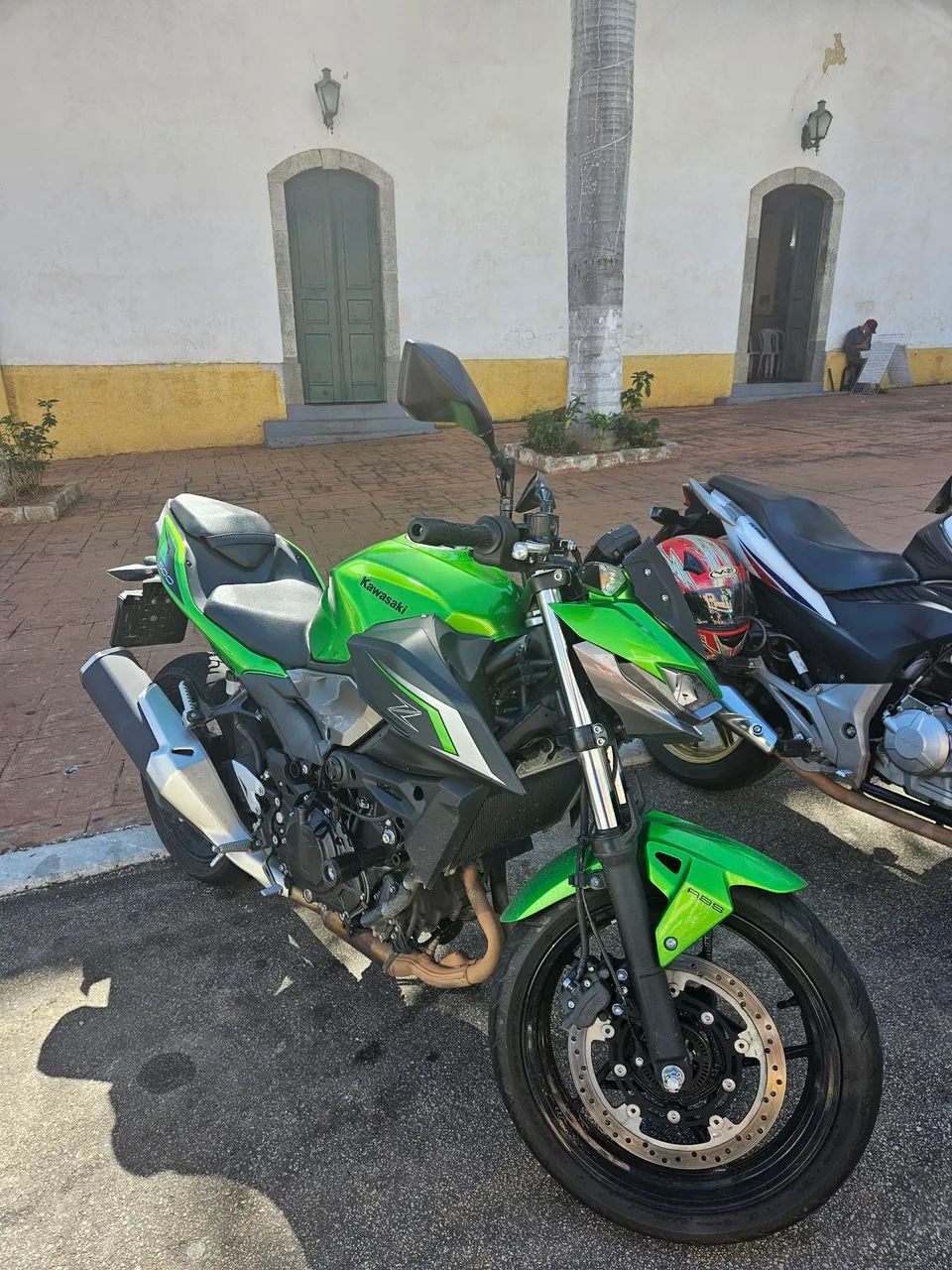 Kawasaki Z500 2025 - Foto 2