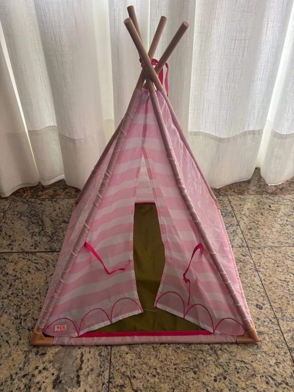 Tenda Infantil Our Generation para Boneca 45cm - Original, Pouco Uso!