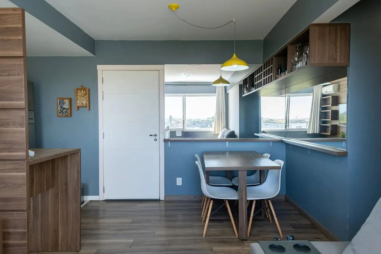 Apartamento mobiliado com 2 dormitórios à venda e para aluguel no bairro Areal, em Pelotas - Foto 4