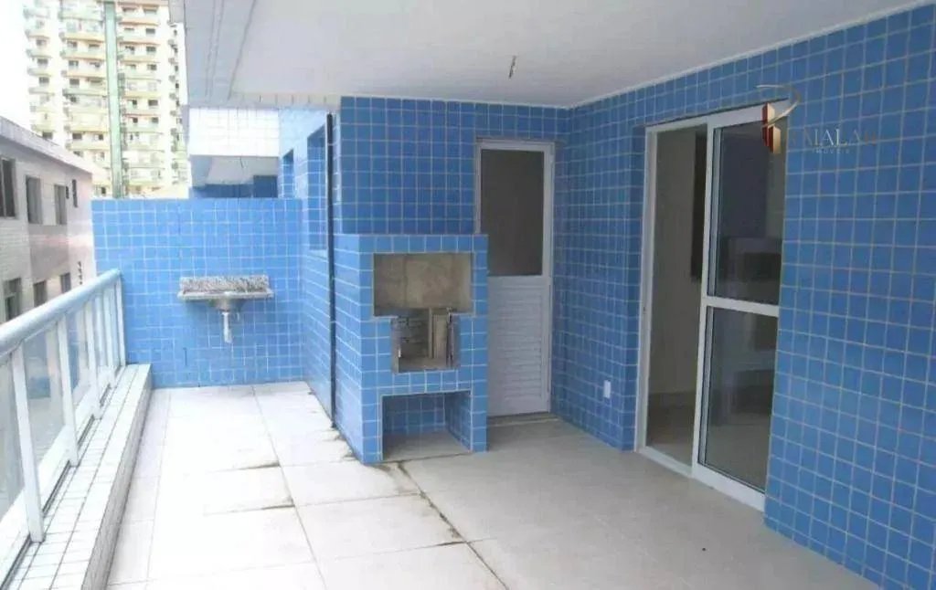 Apartamento em Praia Grande com 2 Dormitórios Piscina na Cobertura Canto do Forte