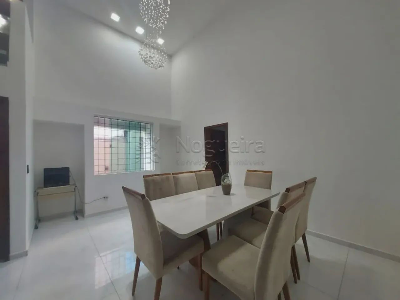 Casa Ampla com Piscina Privativa em Piedade  Localização Privilegiada! - Foto 5