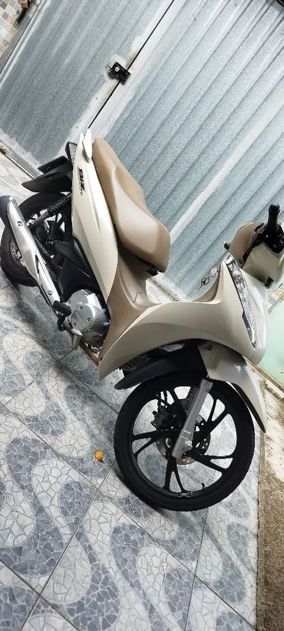 Honda Biz 125 2023