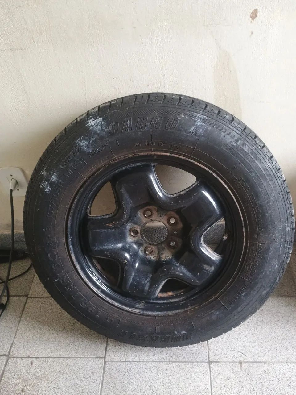 Pneu e Aro 16C para caminhonete 