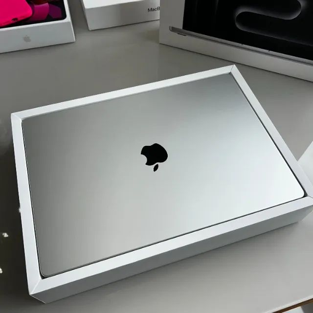 MacBook Pro M3 MAX 16 Pol 48GB RAM 1TB SSD 10 Ciclos Apenas! Completo com NF Impecável! - Foto 5