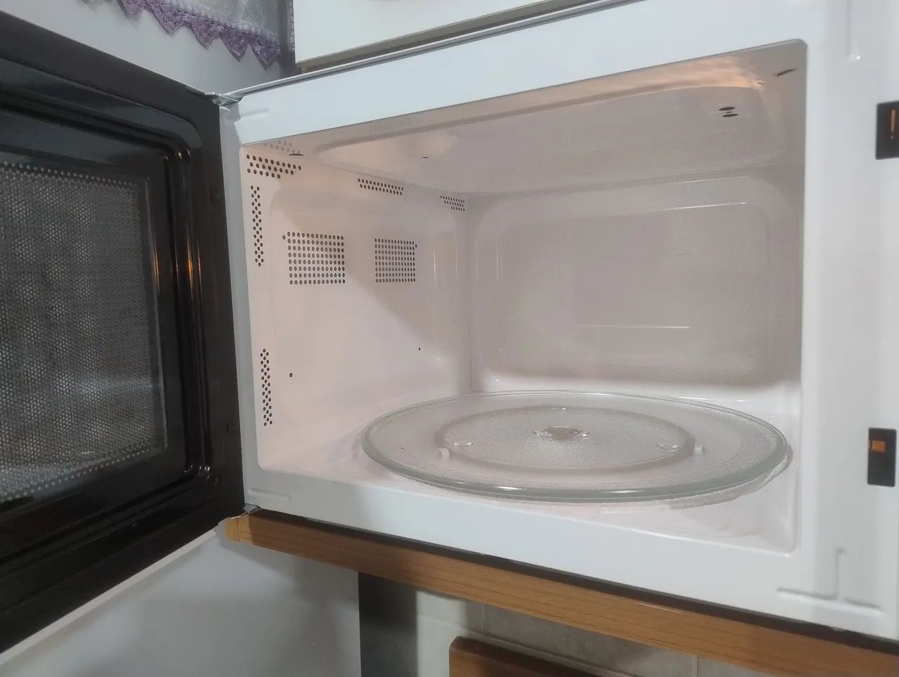 Microondas Philco Jumbo 42L - Foto 3