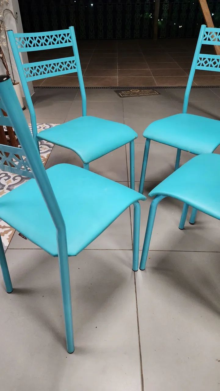Conjunto de 4 Cadeiras Azuis  - Foto 4