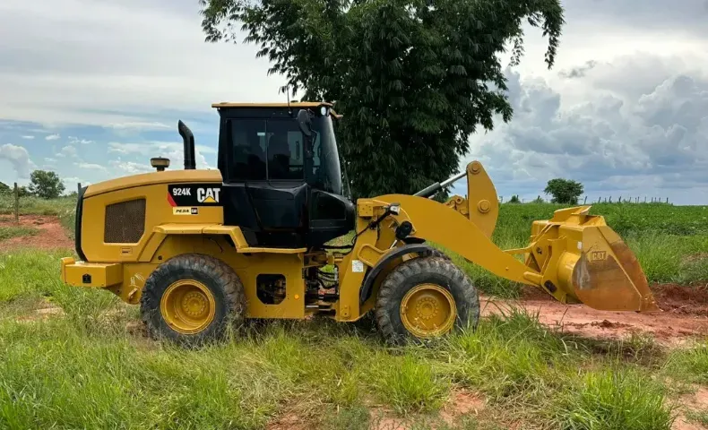 Pá Carregadeira Caterpillar 924K