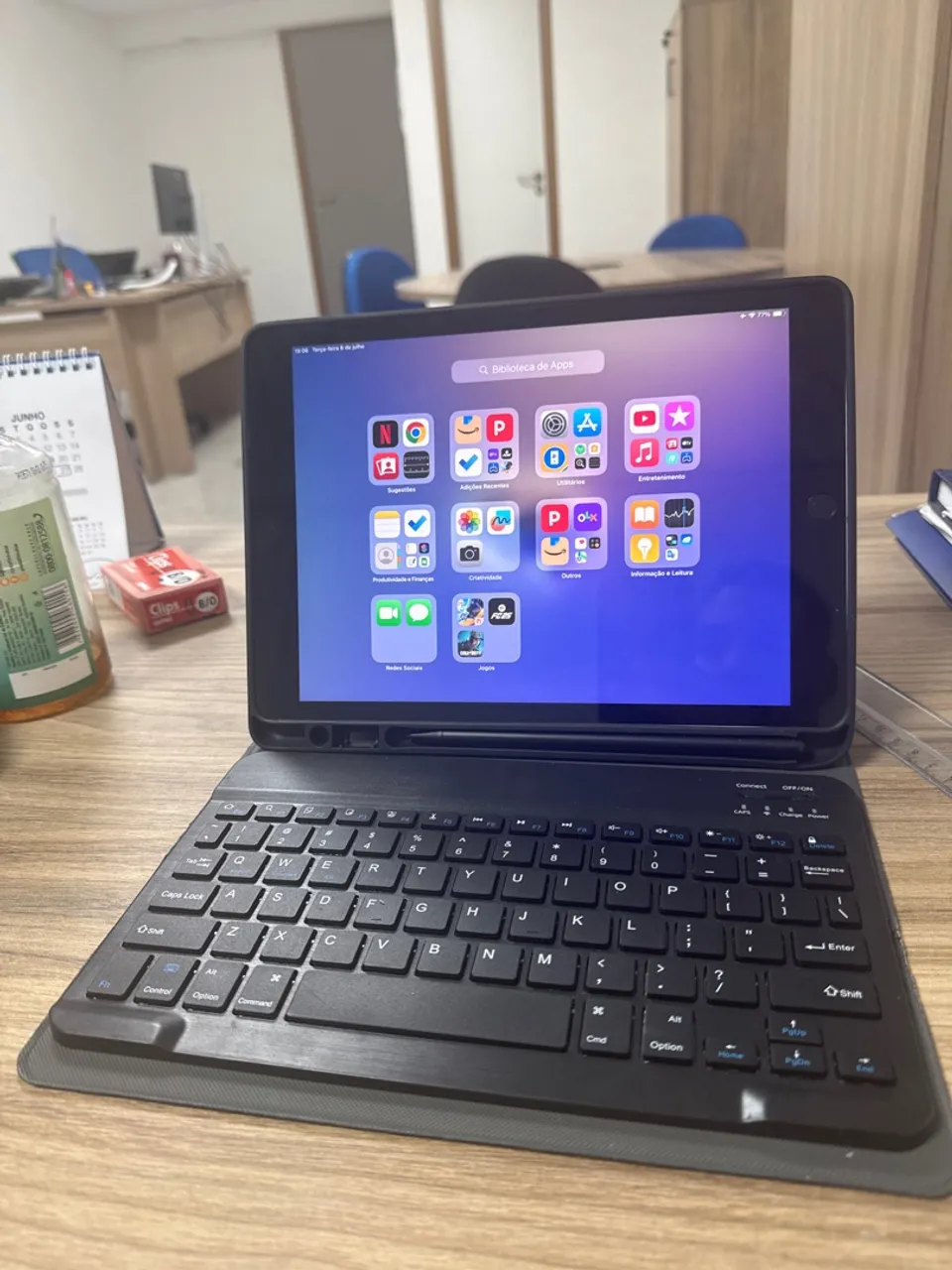 iPad 9 geração + Teclado + Caneta