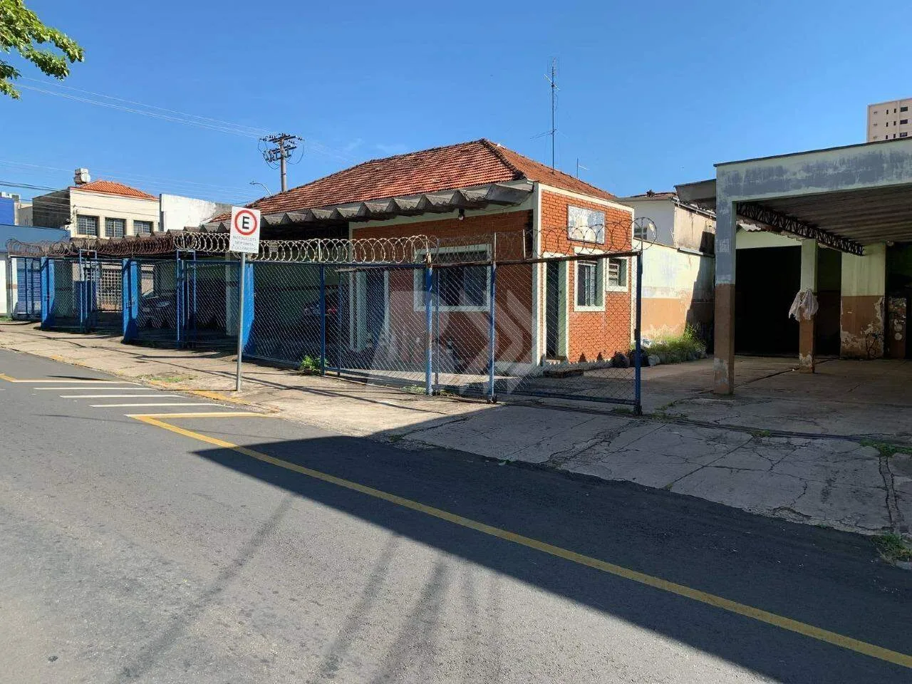 Ponto de comércio para alugar no bairro Cidade Alta em Piracicaba
