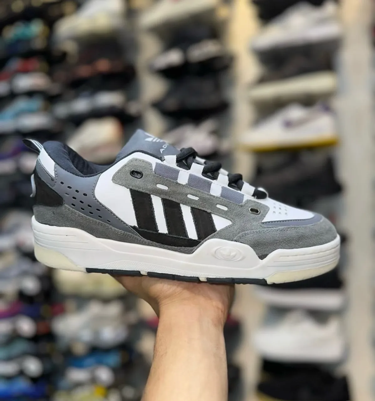 Adidas Adi2000