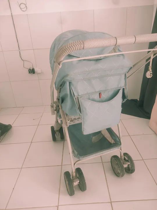 Carrinho de Bebê Usado - Foto 3