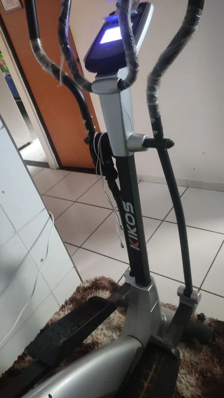 Elíptico Kikos 9200 Eletromagnético64299776364419123