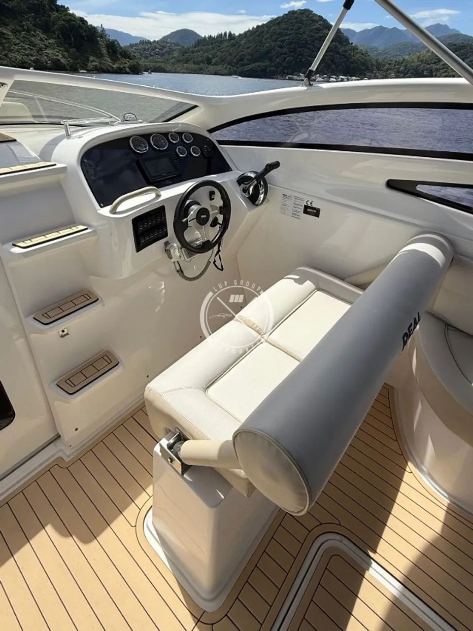 LANCHA REAL 330 SE - 2022 (FOCKER, NX BOATS, VENTURA, CORAL) - Foto 10