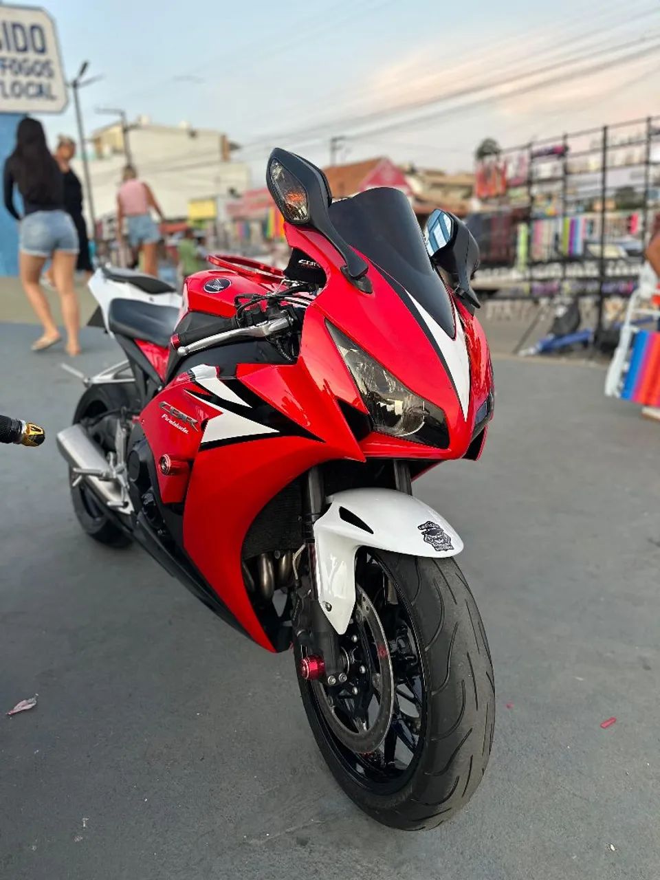 CBR 1000RR - Foto 3