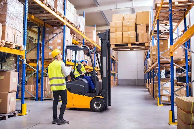 Vaga para expedição/logistica 