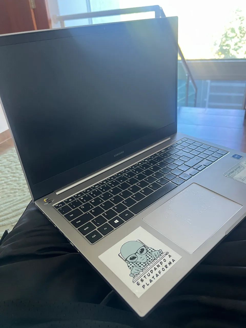 Notebook Samsung Book E20