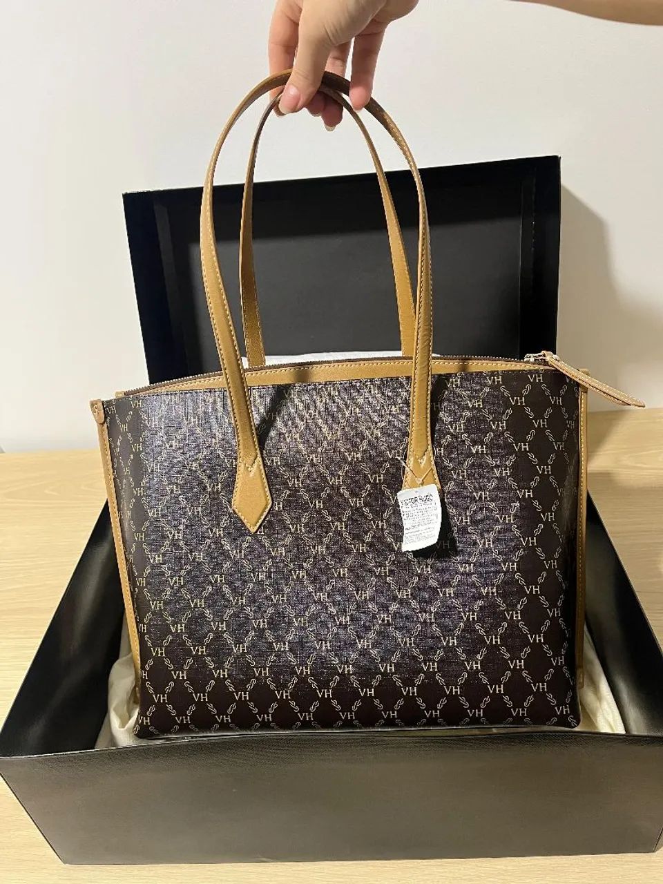 Bolsa Victor Hugo Roma Original - Nova com Caixa e Etiqueta - Foto 5