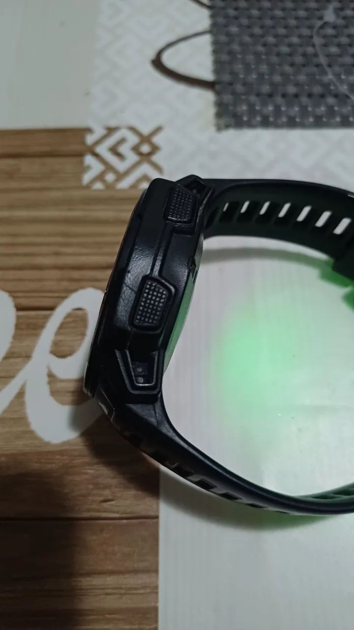 GARMIN INSTINCT EXCELENTE ESTADO COM GARANTIA  - Foto 3