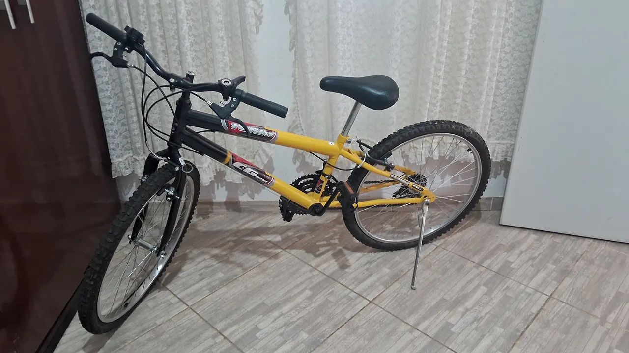 Bicicleta aro 24 semi nova