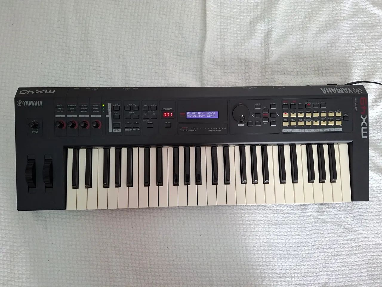 Yamaha MX49