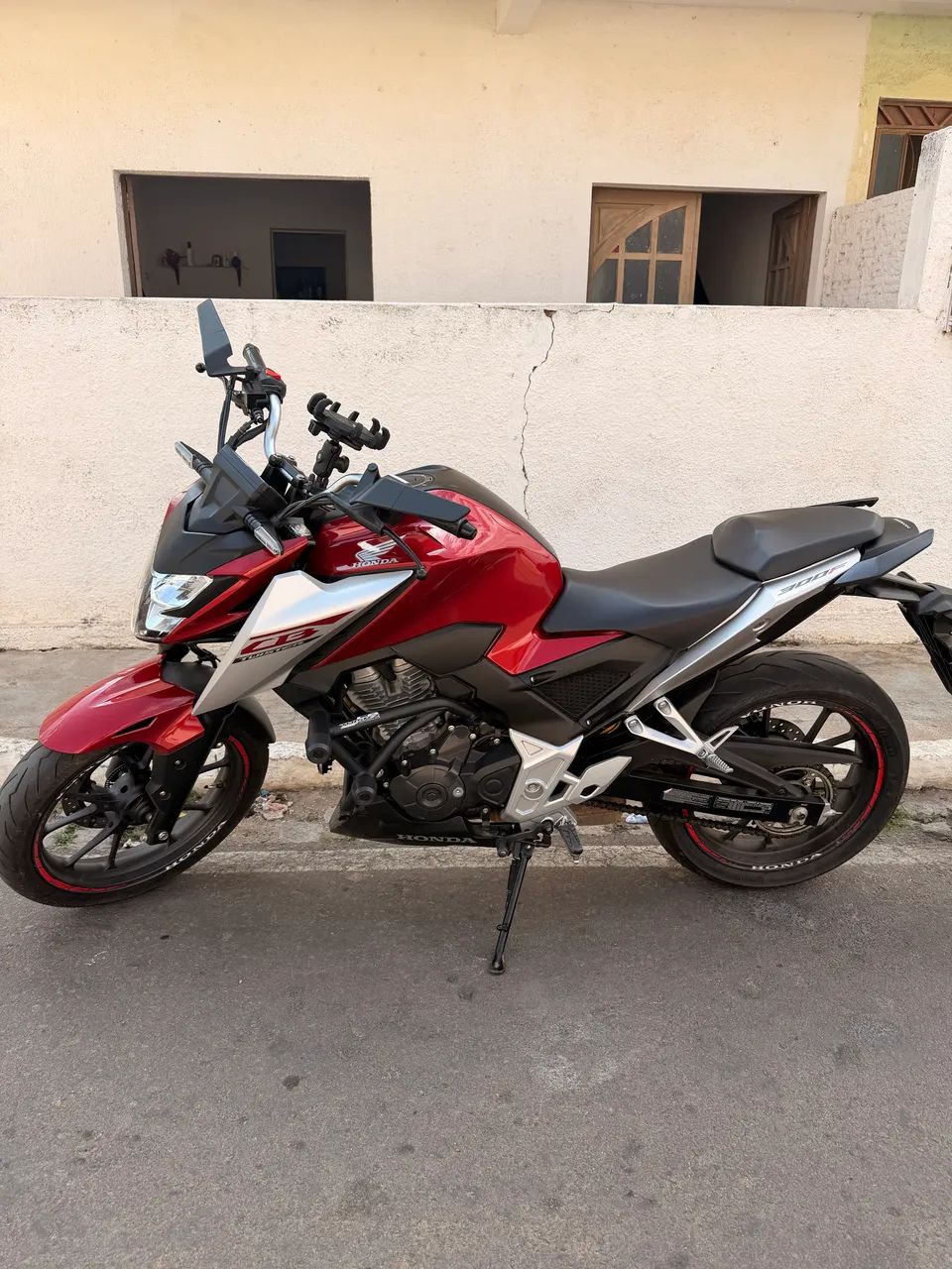 CB 300F 2026  - Foto 2