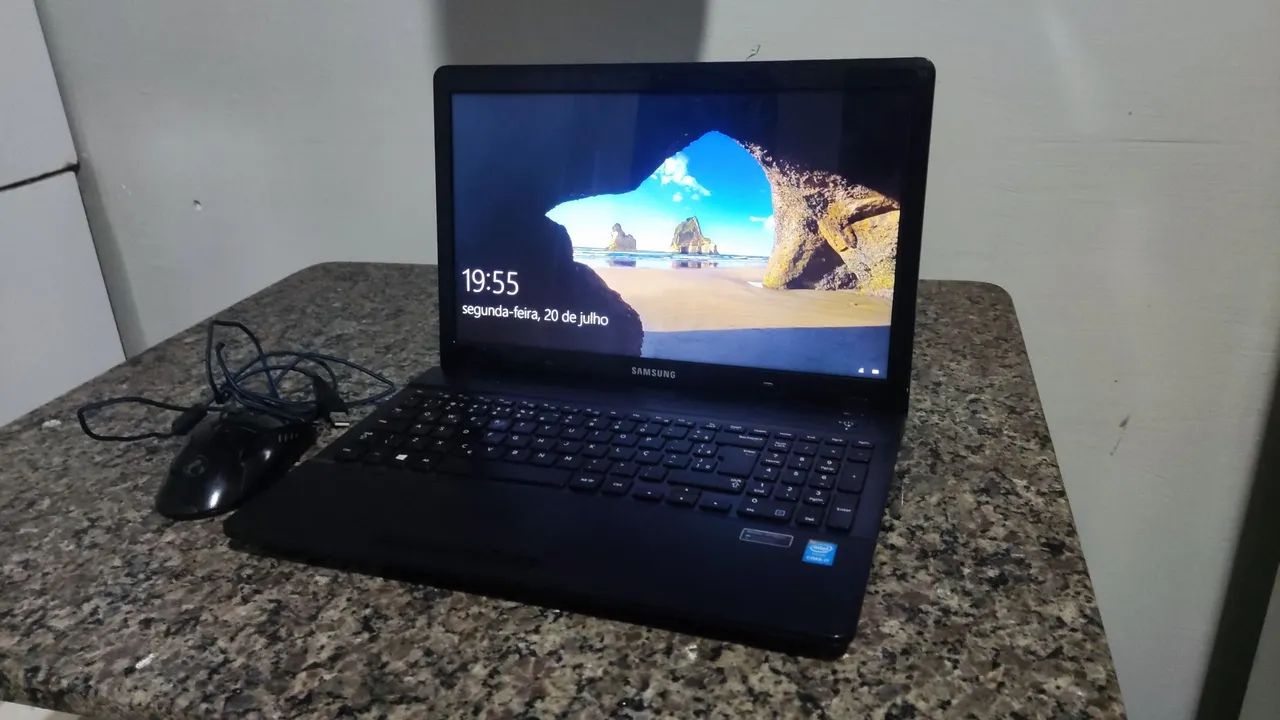 Notebook Samsung i7 SSD 500Gb / Placa de vídeo Dedicada 2Gb 
