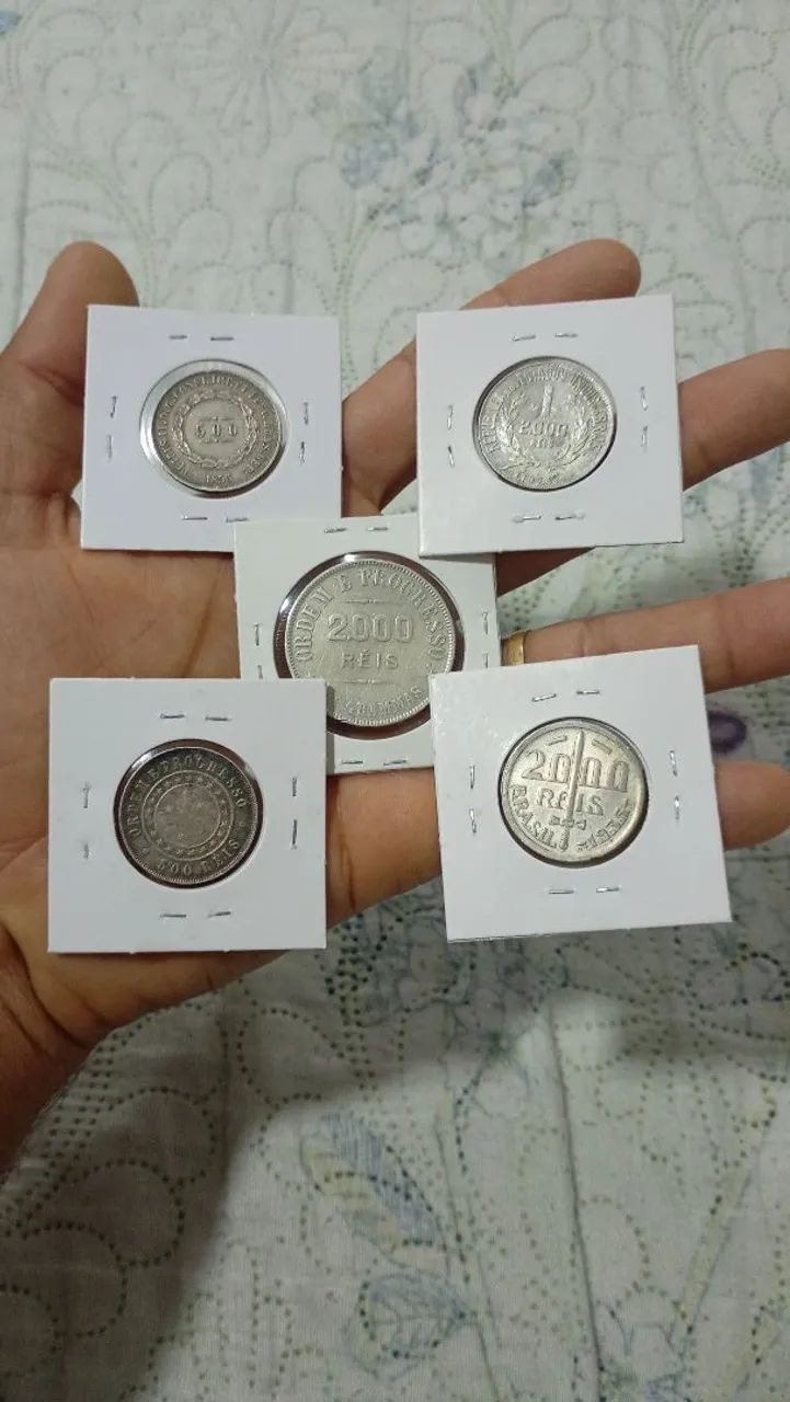 Vendo lote de moedas de prata  - Foto 2