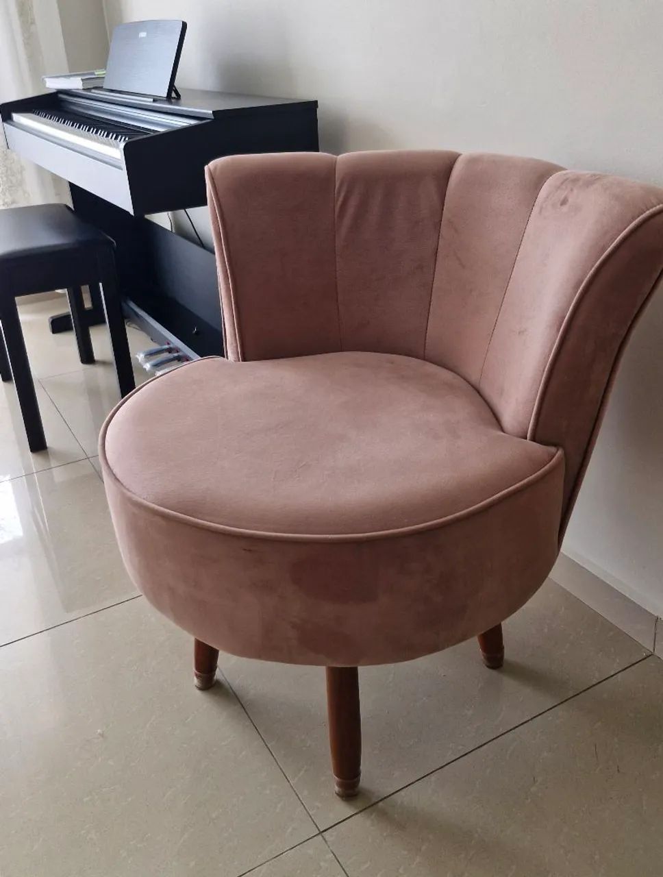 Poltrona Pétala Rosa Veludo  - Foto 2