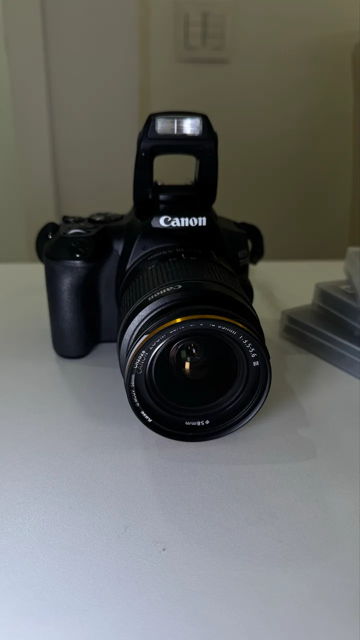 Lente Canon EF 100mm 2.8 IS usm - Acessórios para Câmeras e